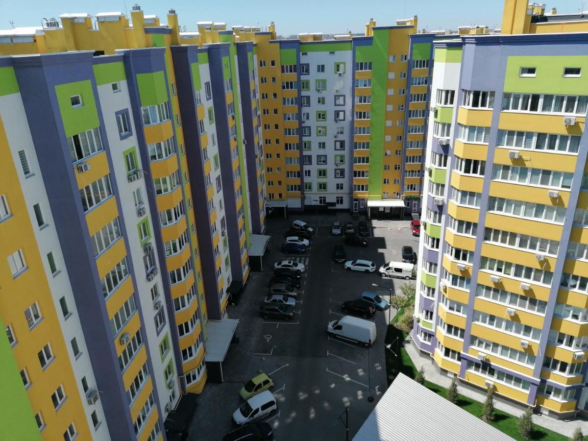 0131 Apartment Near Zhulyany Airport New Complex Kiev Esterno foto
