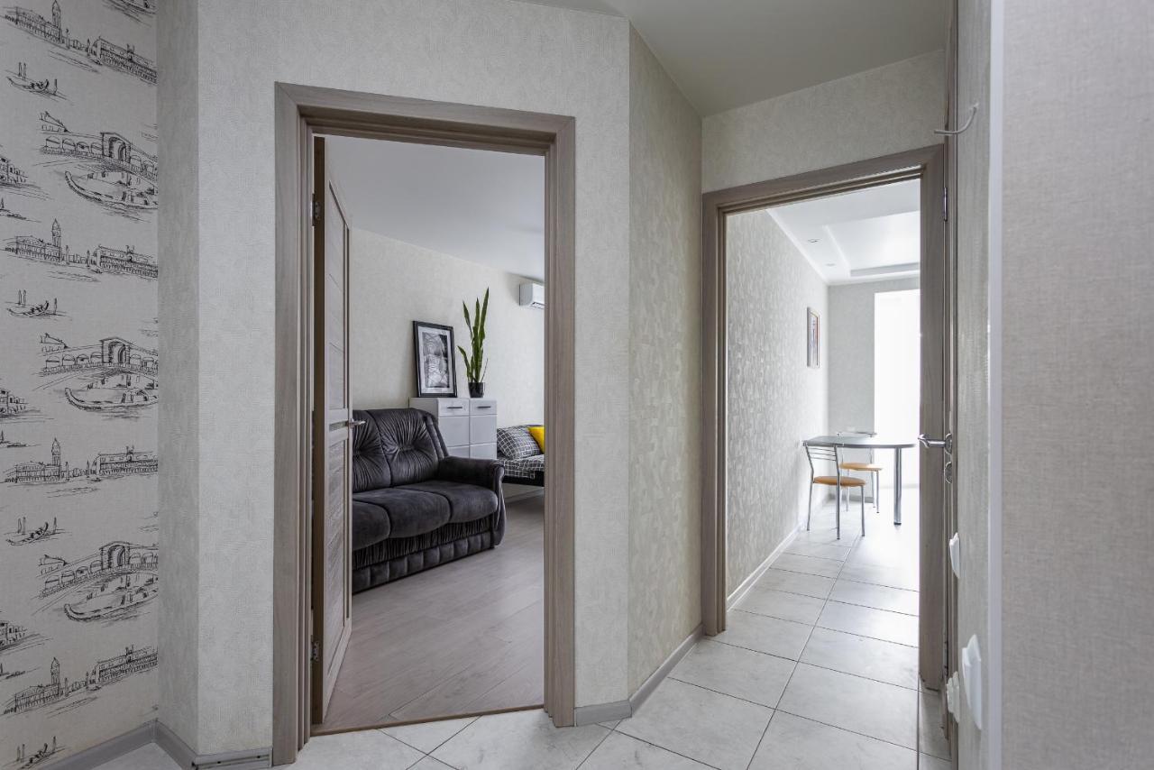 0131 Apartment Near Zhulyany Airport New Complex Kiev Esterno foto